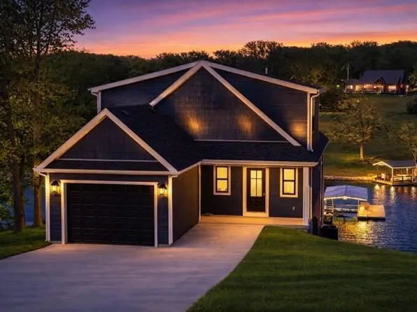 430 Lake Viking Ter, Gallatin, MO 64640