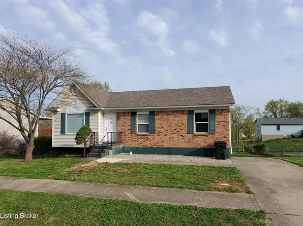 105 Hamilton St, Radcliff, KY 40160