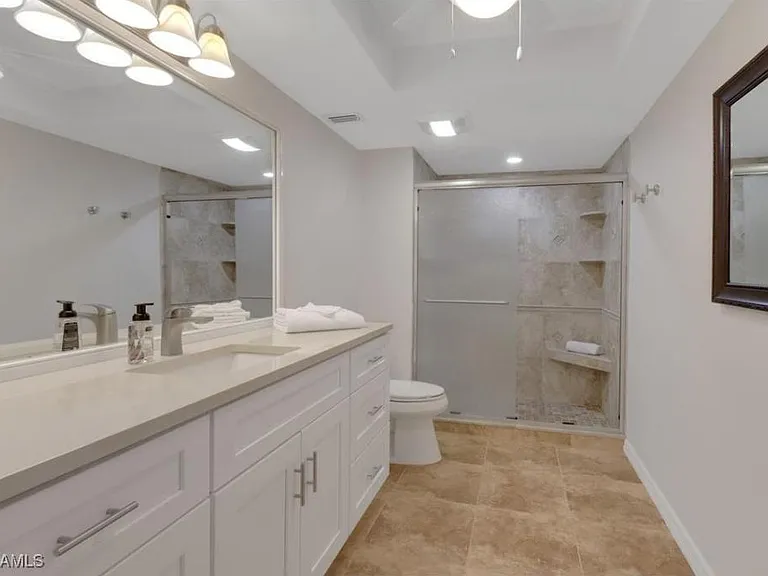 16442 Timberlakes Dr #104 — Photo 13