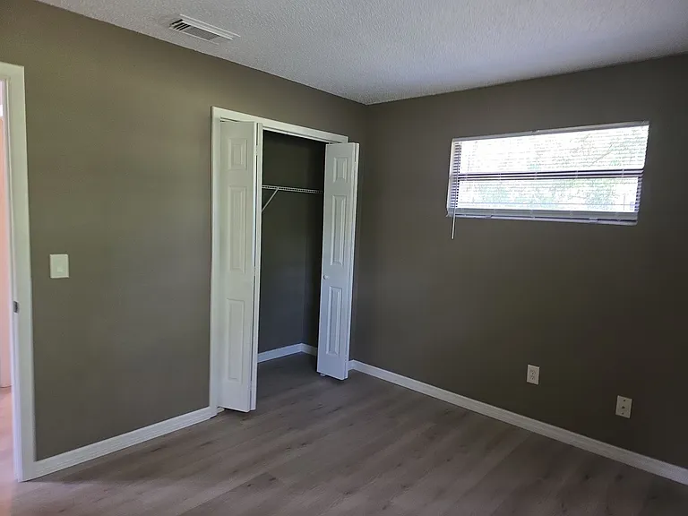 3273 S Alabama Ave — Photo 8