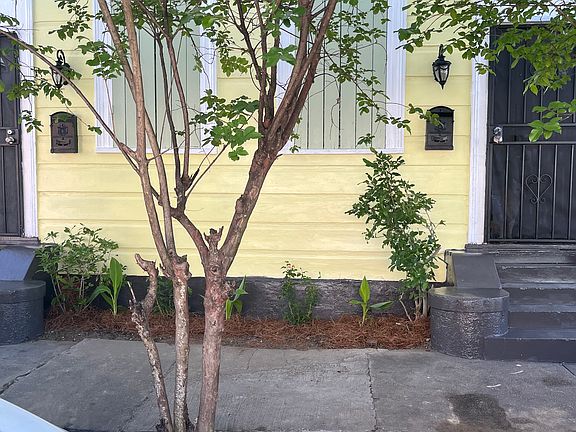 2nd image of 1634 Mandeville St