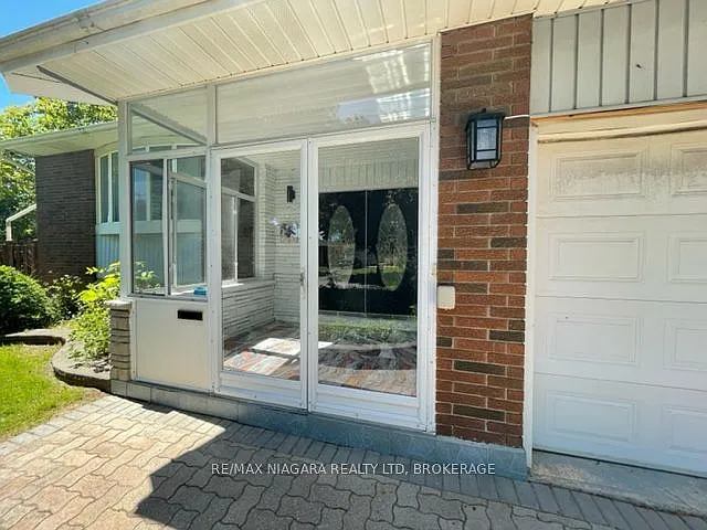 6307 Carolyn Ave #UPPER — Photo 4