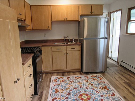 5th image of 3318 Avon Blvd