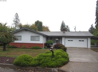 1255 Girard Ave, Cottage Grove, OR 97424