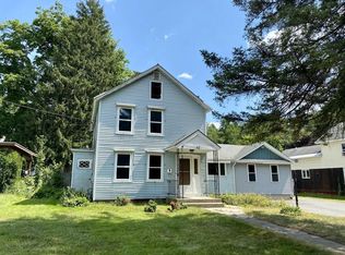 42 Bliss St, Northampton, MA 01062