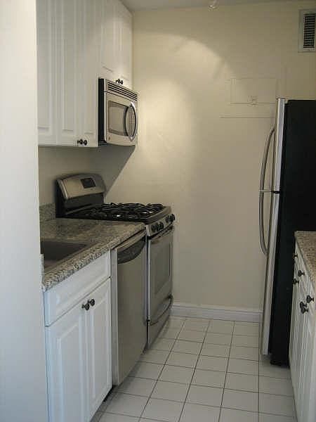 1st image of 135 Riverdale Ave #4G