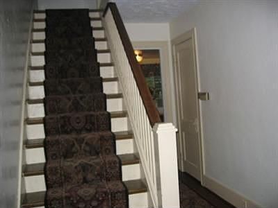 3rd image of 1518 E Schantz Ave