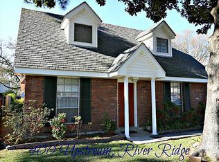 400 Upstream St, River Ridge, LA 70123