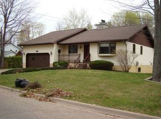 2012 Granite Ave, Marquette, MI 49855