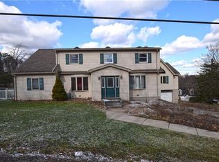 1378 Robbins Station Rd, North Huntingdon, PA 15642