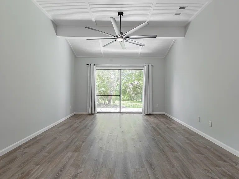 8118 Baymeadows Cir E #1 — Photo 29