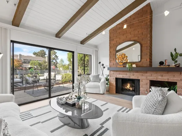 27 Spinnaker Pl, Redwood City, CA 94065