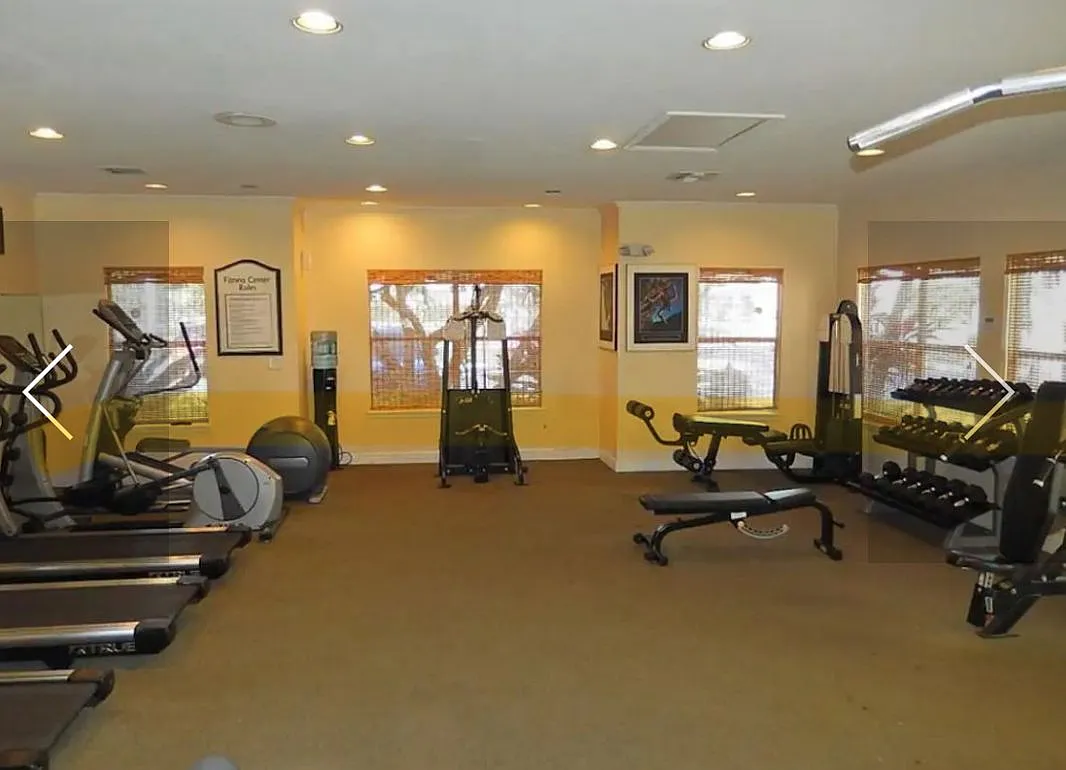 2 bed, 2.0 bath, 1033 sqft, $1,700 — Photo 4