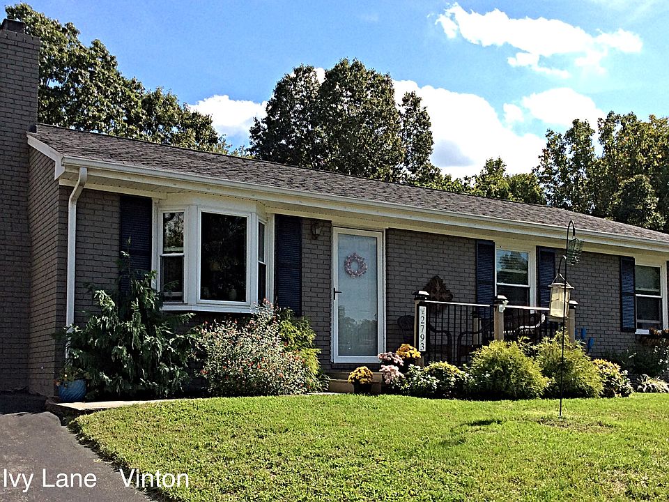 1st image of 2793 Ivy Ln