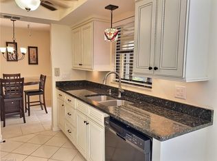 8302 Charter Club Cir UNIT 5, Fort Myers, FL 33919