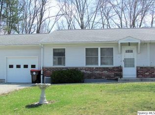 416 Kiwanis Rd, Carthage, IL 62321