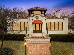 400 Ridgewood Ave, Dayton, OH 45409