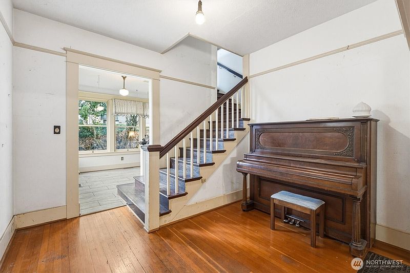 5th image of 248 S 1st Street S