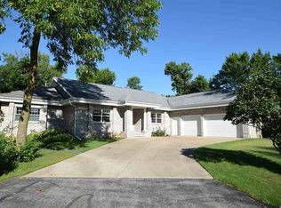 N7797 Spurline Ct, SHERWOOD, WI 54169