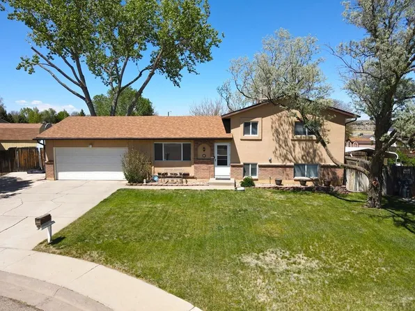 7 Flintlock Ct, Pueblo, CO 81008