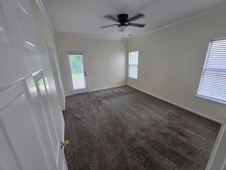 5315 Cottage Ln — Photo 16