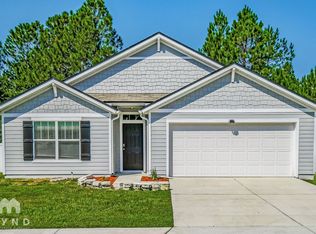 11892 Carson Lake Dr W, Jacksonville, FL 32221