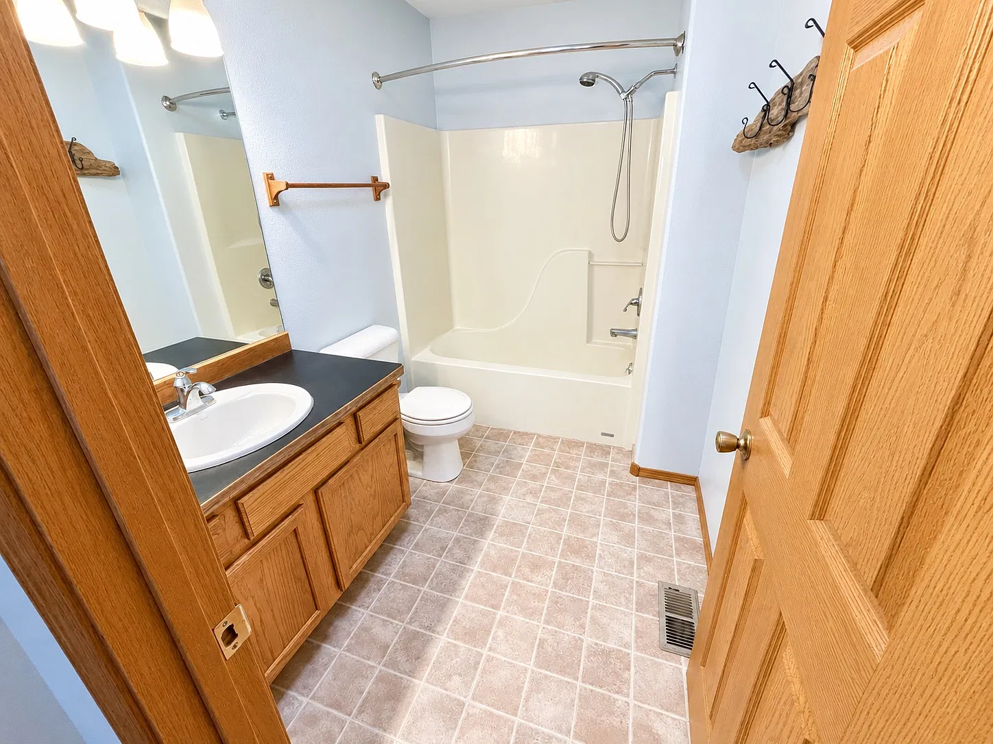 509 Crazy Peak Ct — Photo 3