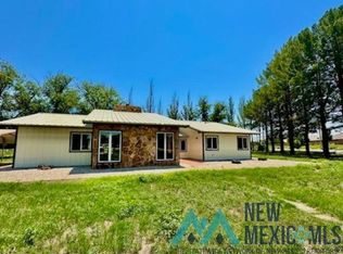 706 W Cherry Ln, Carlsbad, NM 88220