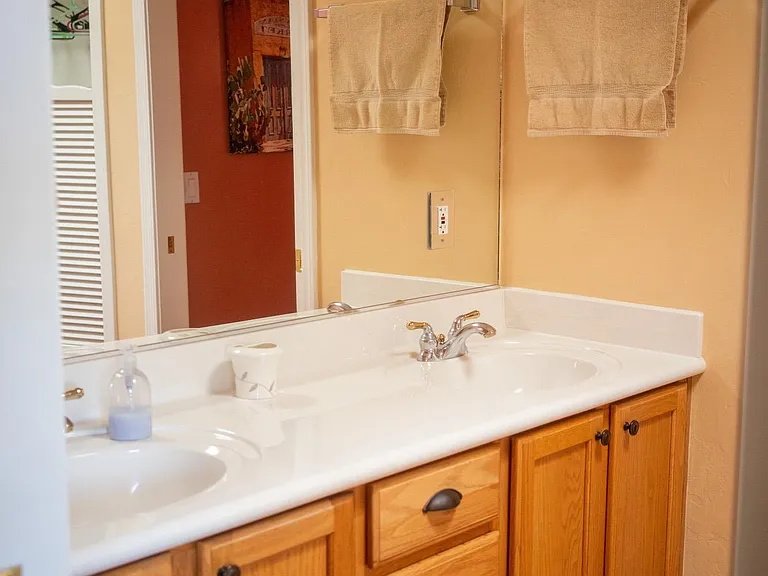 6055 W Ten Star Dr — Photo 12