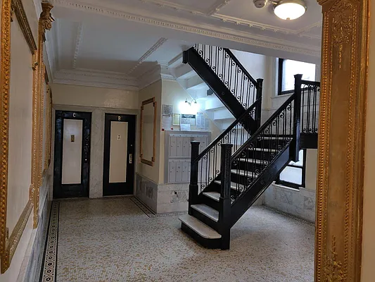 Rented by Zuz Realty | media 8