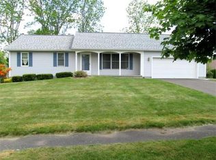9 Tucker Ln, Belchertown, MA 01007