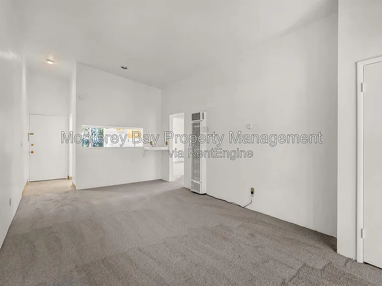 420 Lighthouse Ave #D — Photo 4
