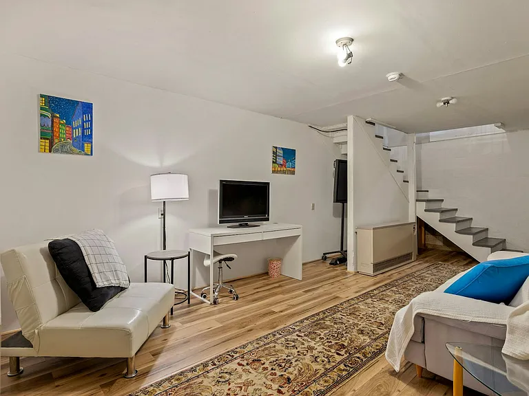 5066 Iris St — Photo 21