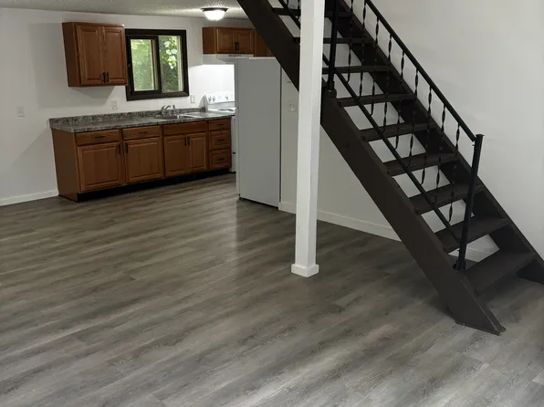 4 Prescelly Dr #4A, Skowhegan, ME 04976