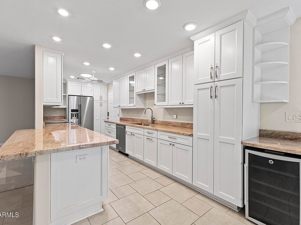 1st image of 13455 W DESERT GLEN Drive