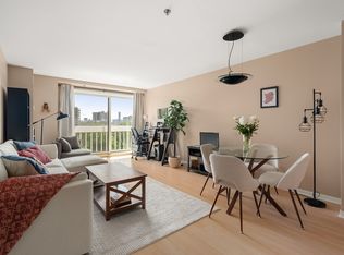950 Massachusetts Ave APT 514, Cambridge, MA 02139