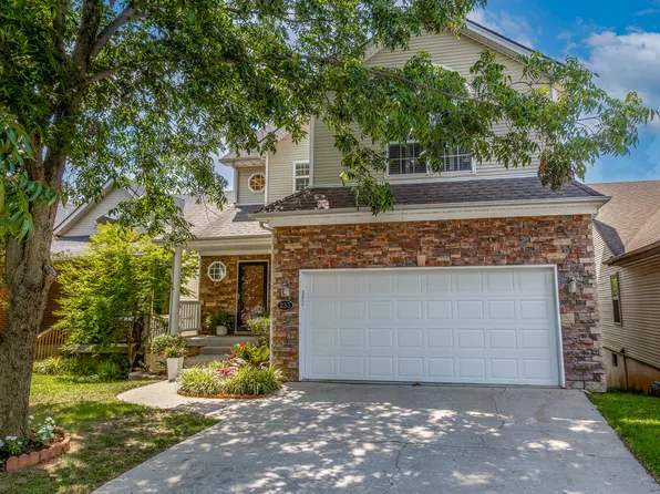233 White Oak Trce, Lexington, KY 40511