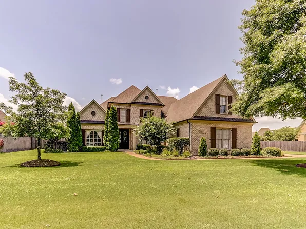 4445 Whisperwoods Dr, Collierville, TN 38017