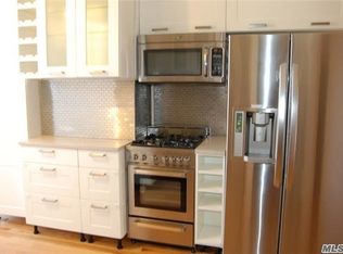 303 Onderdonk Ave, Flushing, NY 11385