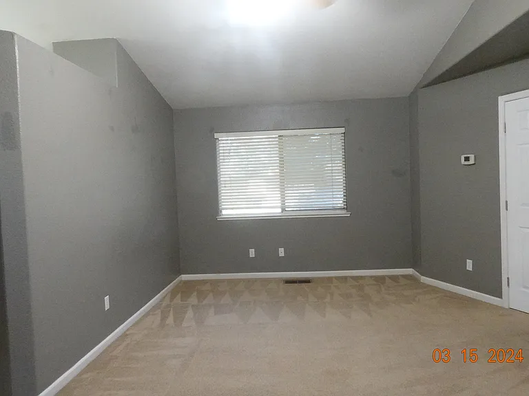 8112 Deer Spring Cir — Photo 15