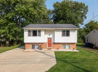 5647 Lear Nagle Rd, North Ridgeville, OH 44039