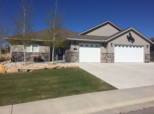 946 Cheney Loop, Casper, WY 82609