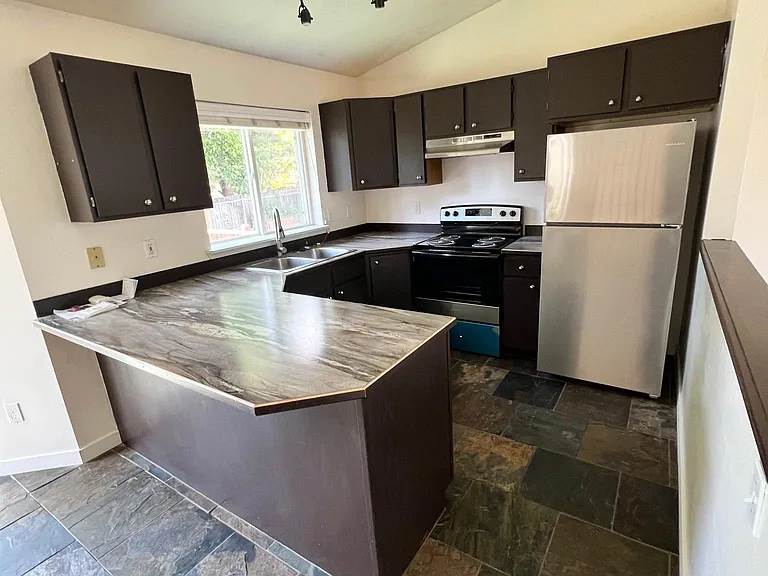 10951 N Krest Ct — Photo 12
