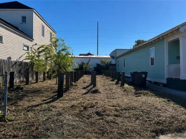 530 S Telemachus St, New Orleans, LA 70119