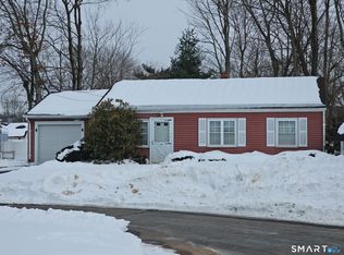 36 Apple St, Wallingford, CT 06492