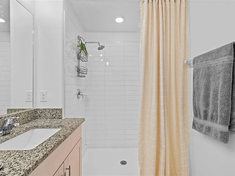 5554 Blue Azure Dr — Photo 23