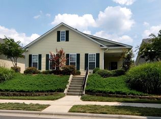 10035 Bishops Gate Blvd, Pineville, NC 28134