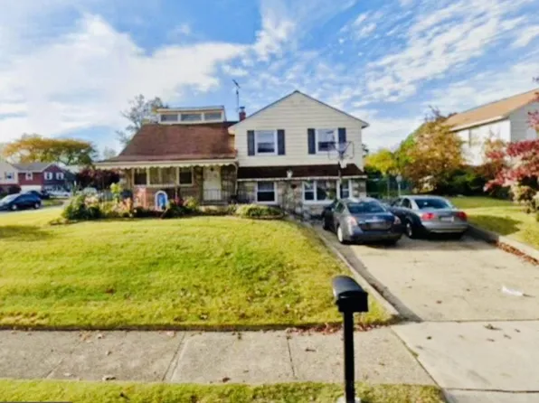 1010 Gorman St, Philadelphia, PA 19116