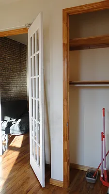 Rented by Elite NY Holdings | media 4