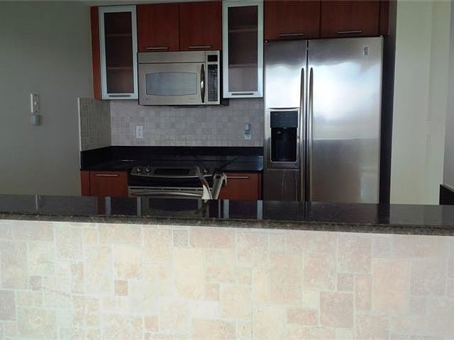 1st image of 1800 N Bayshore Dr APT 3310